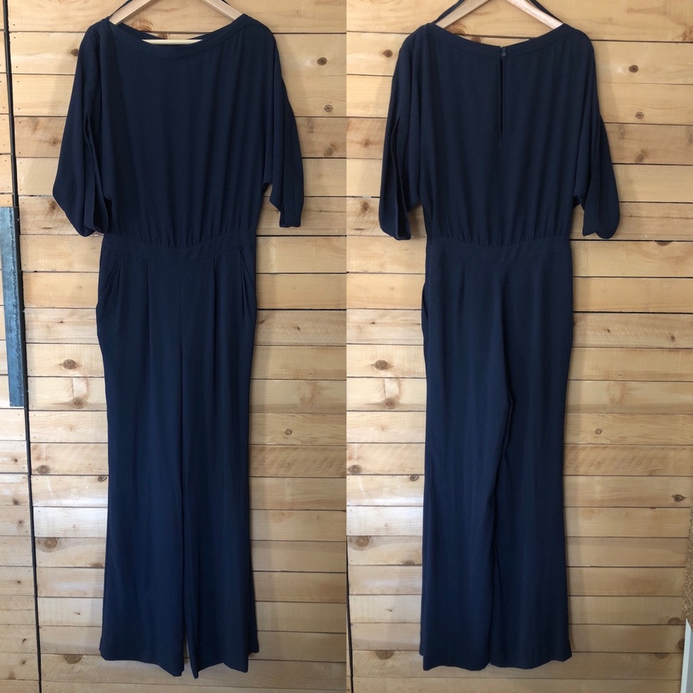 Diane von Furstenberg Lucy Crepe Jumpsuit - sz 4 - Picture 3 of 5